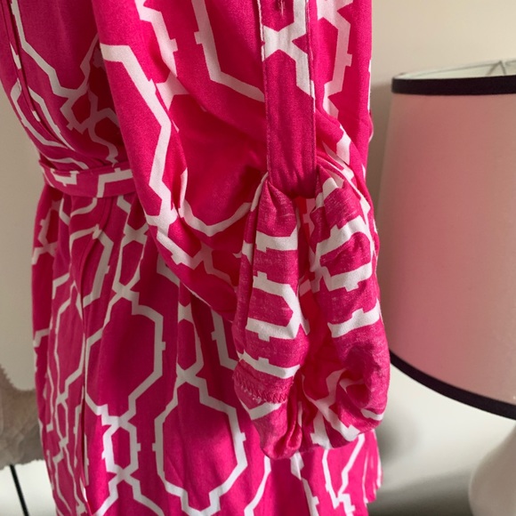 Escapade Pink and White Women’s Large - Picture 6 of 7